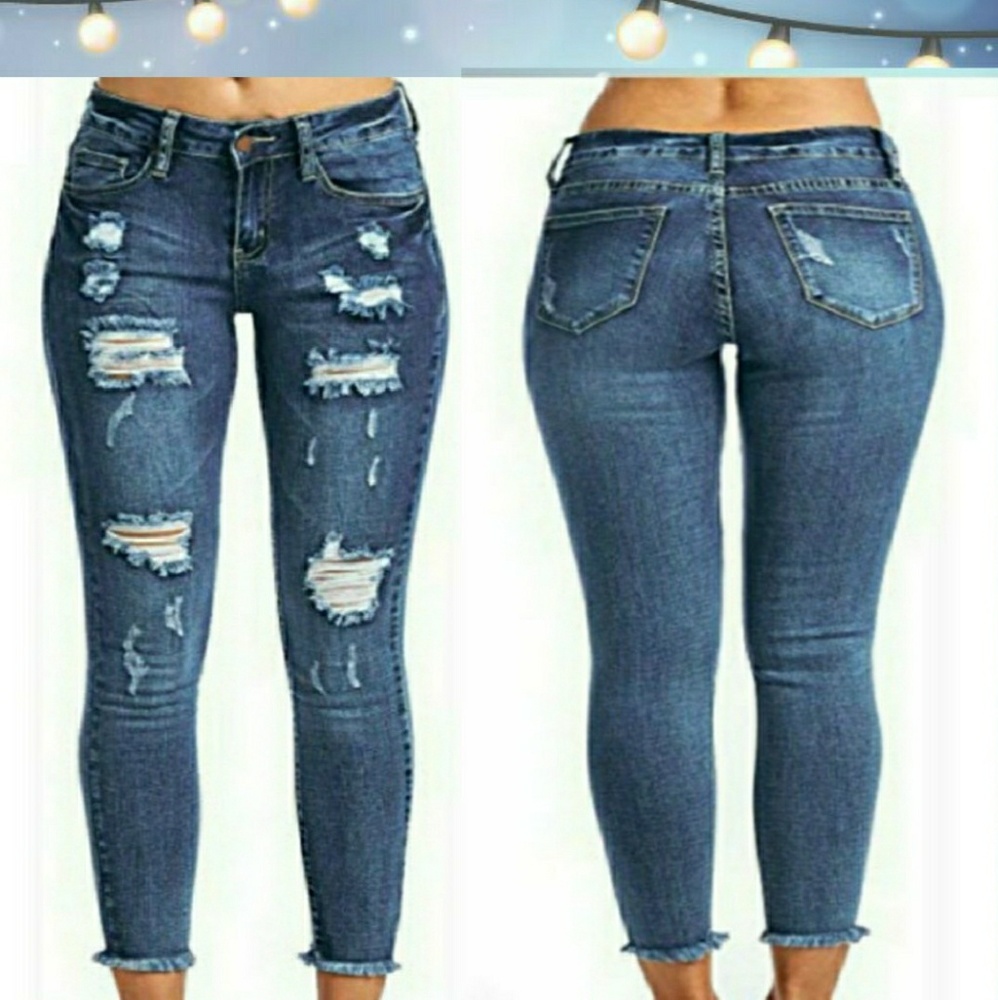 🔥 Distressed stretch frayed hem skinny jeans